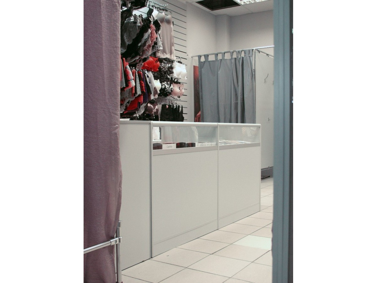 Торговая мебель Лоэгайре на заказ в Керчи фотография